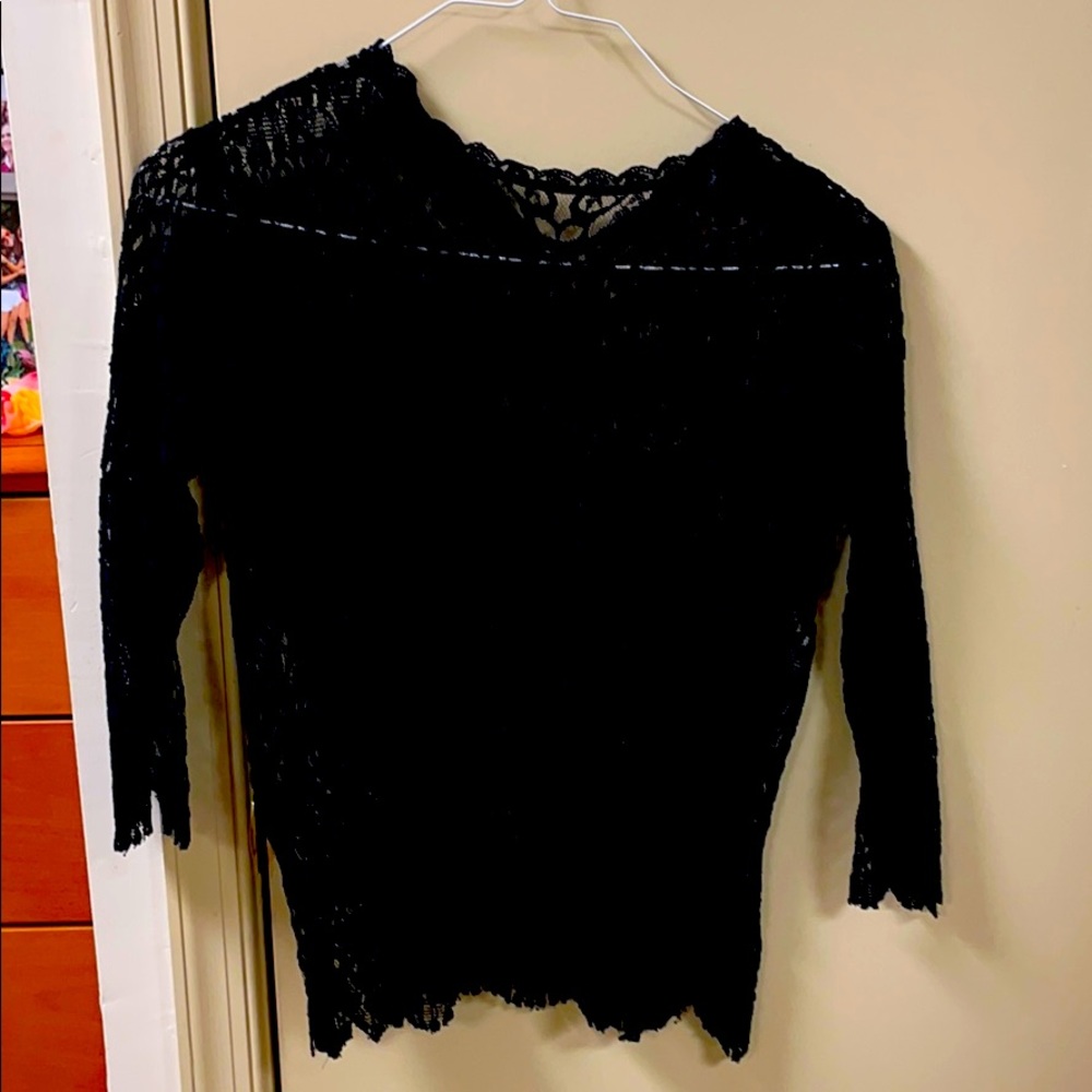 Long sleeve black top